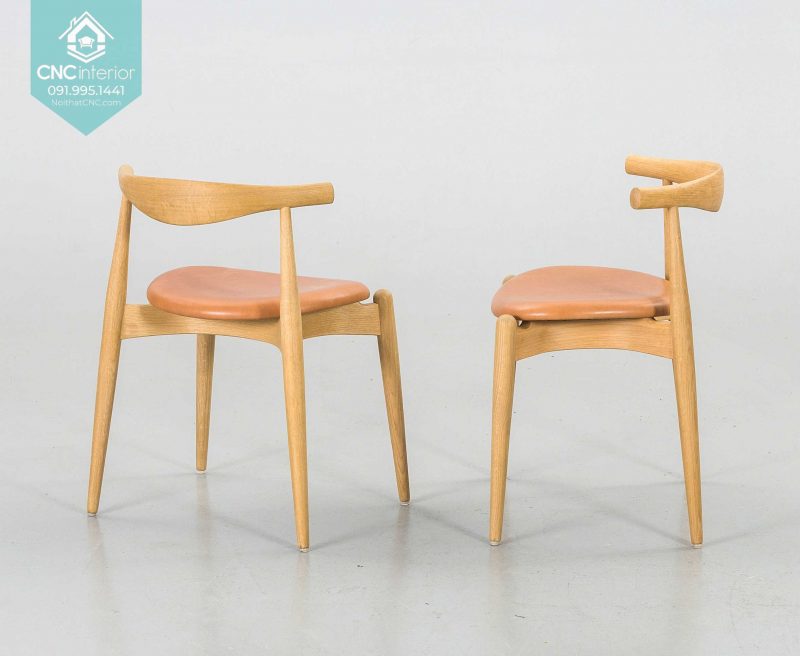 7 Elbow chair 4